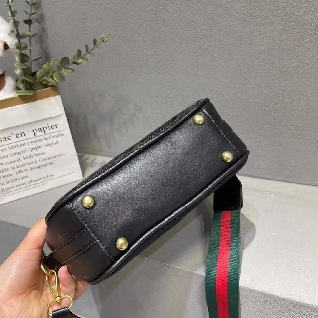 Gucci handbag