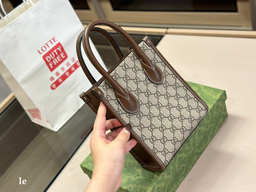 Gucci Tote  Handbag