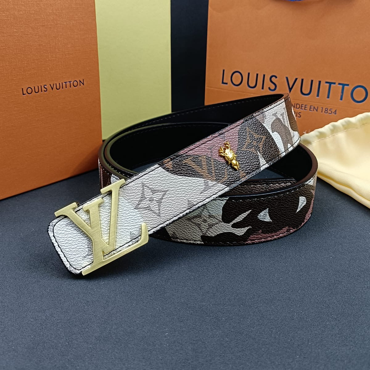 Louis Vuitton Belts