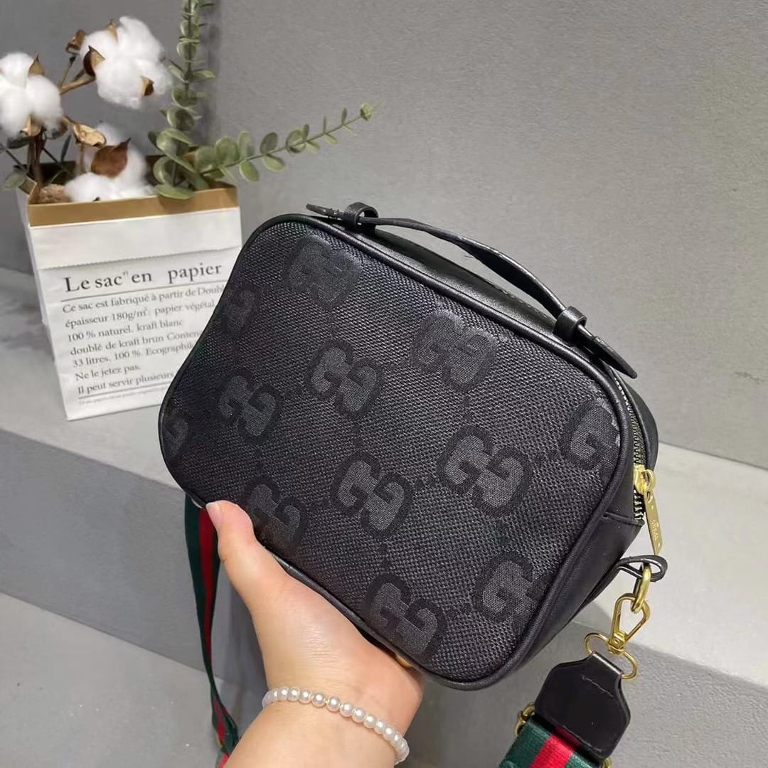 Gucci handbag