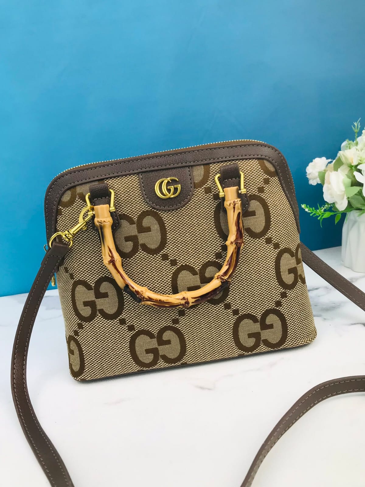 Gucci bamboo handle handbag