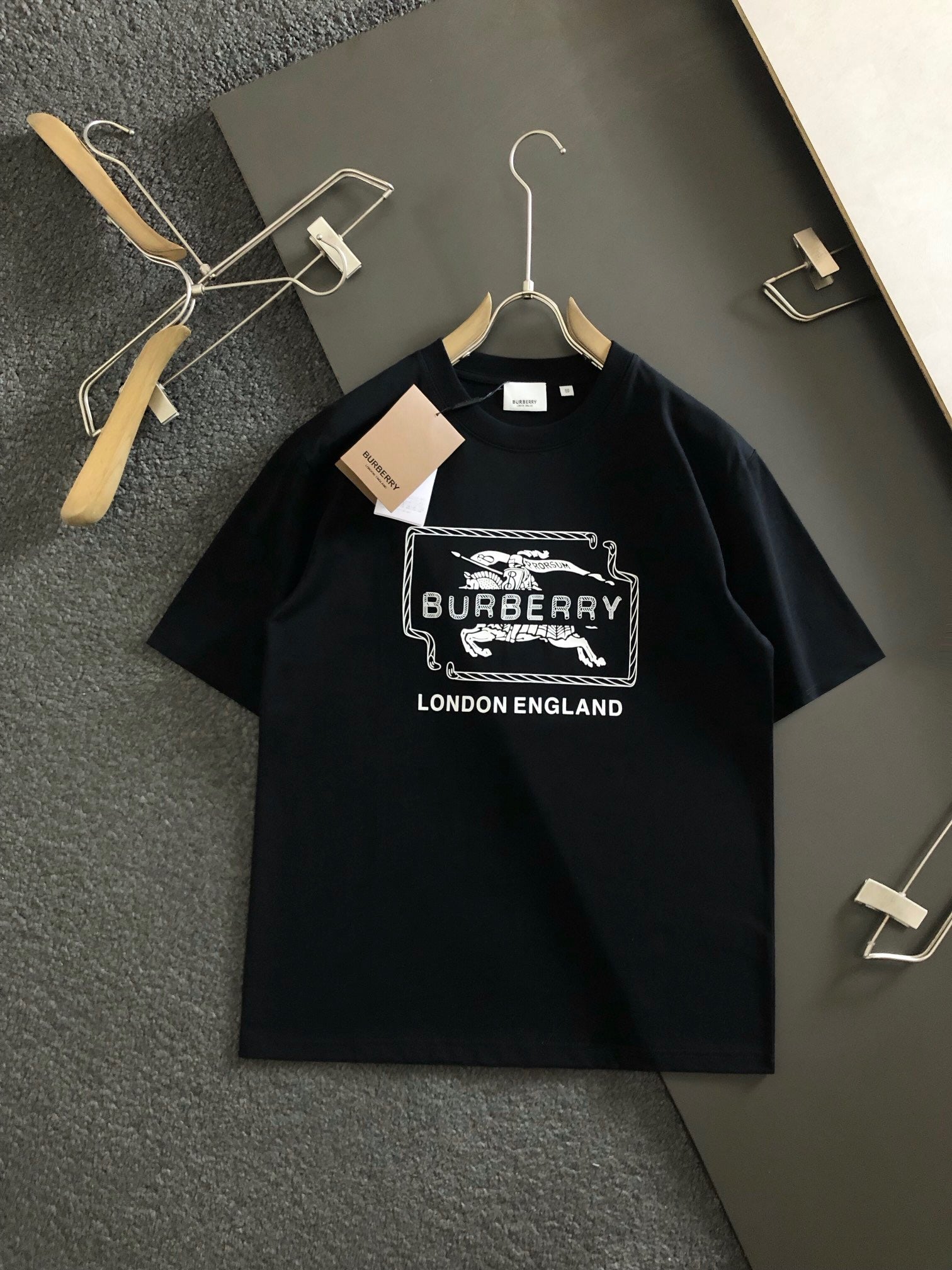 Burberry T-Shirt