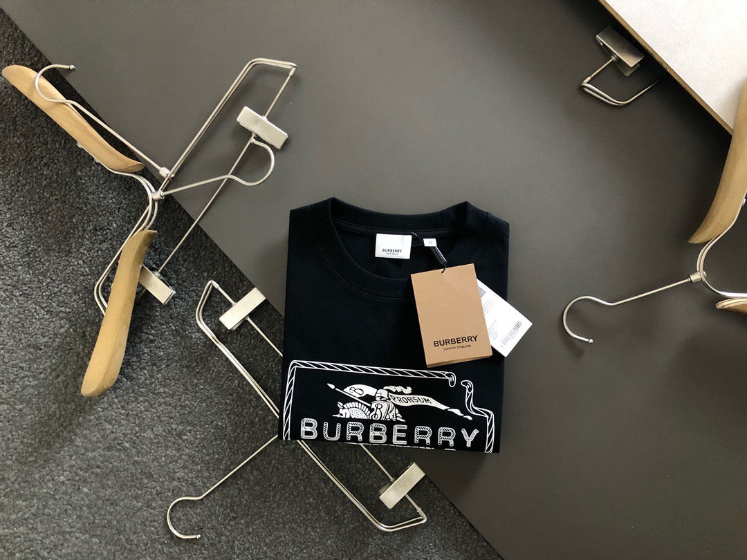 Burberry T-Shirt