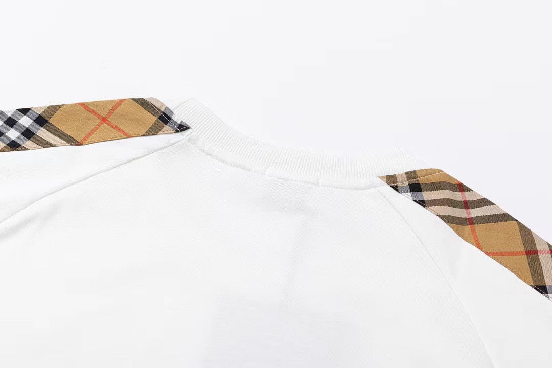 Burberry T-Shirt