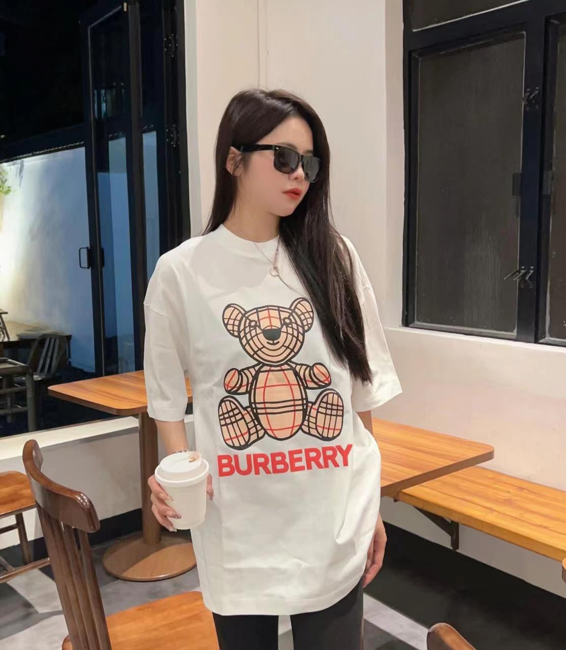 Burberry T-Shirt