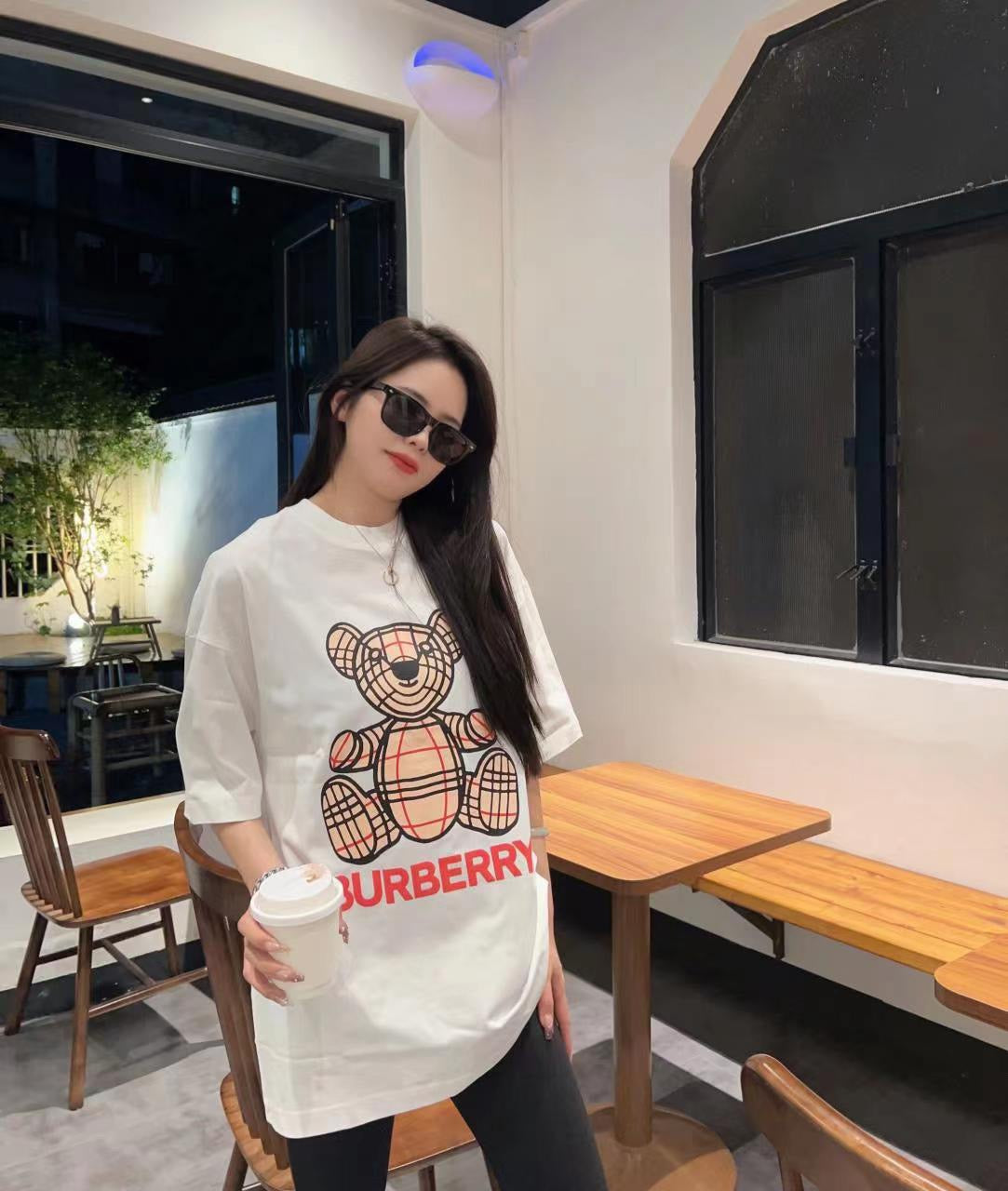 Burberry T-Shirt