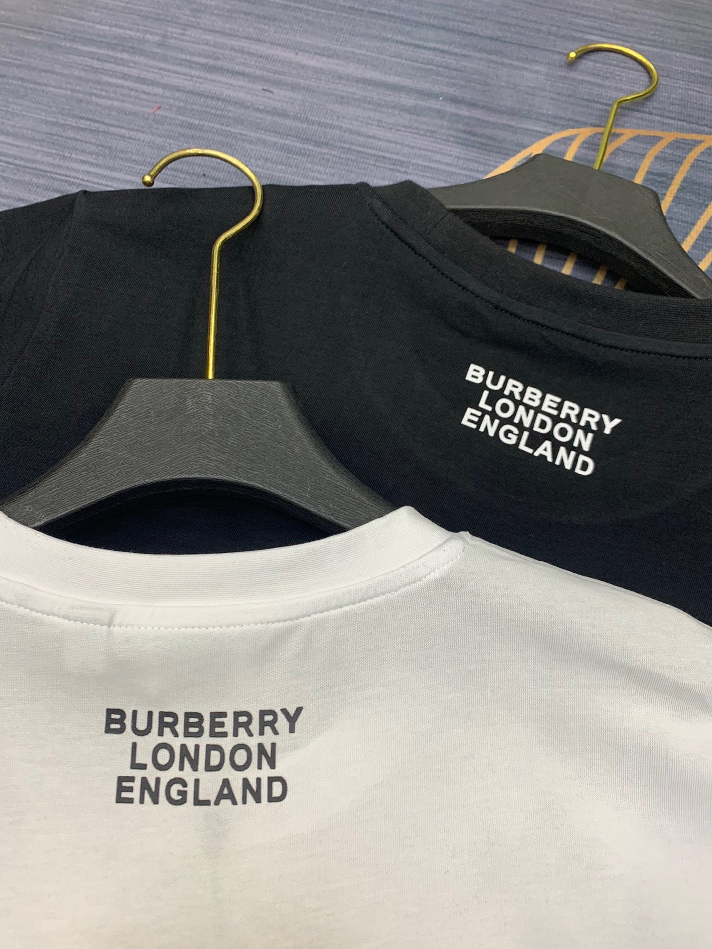 Burberry T-Shirt