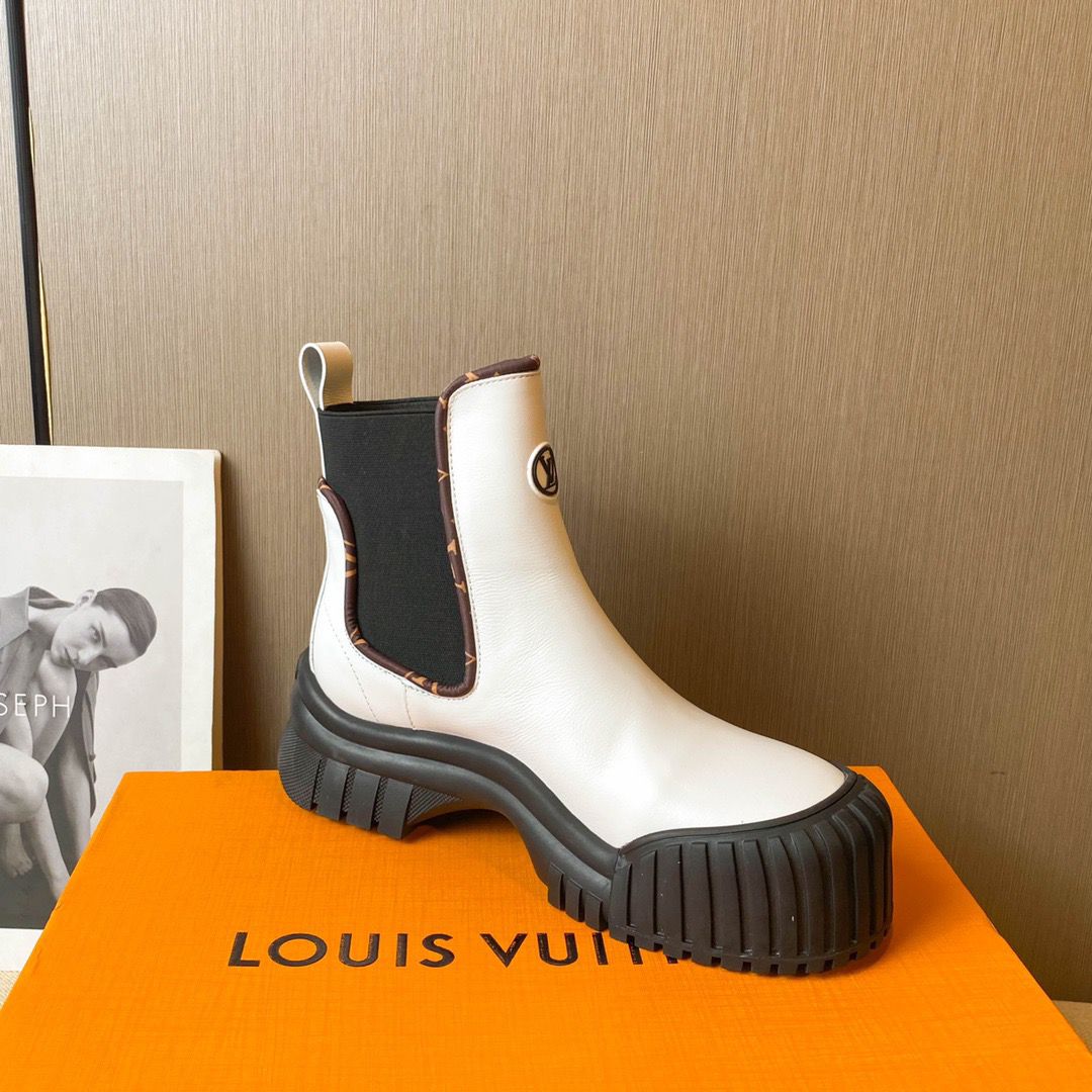 Louis Vuitton Ruby flat ankle boot