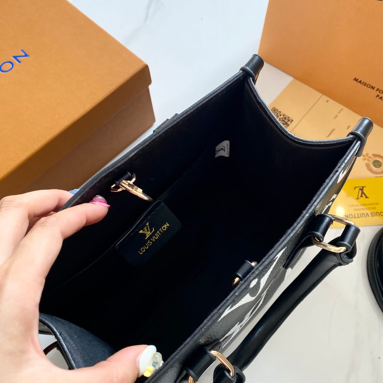 Louis vuitton onthego handbag