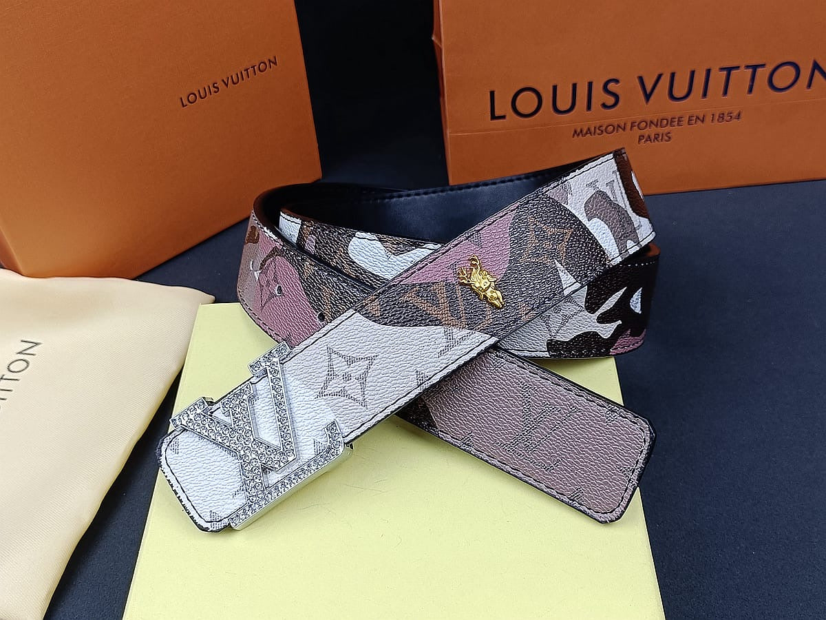 Louis Vuitton Belts