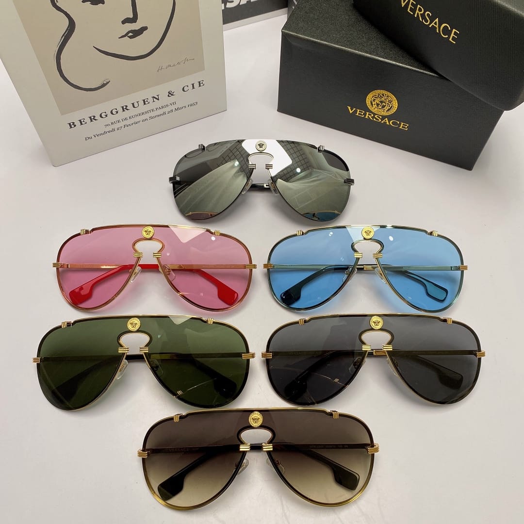 Versace Sunglasses Ve2243