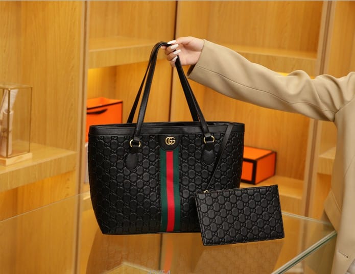 Gucci tote Handbag