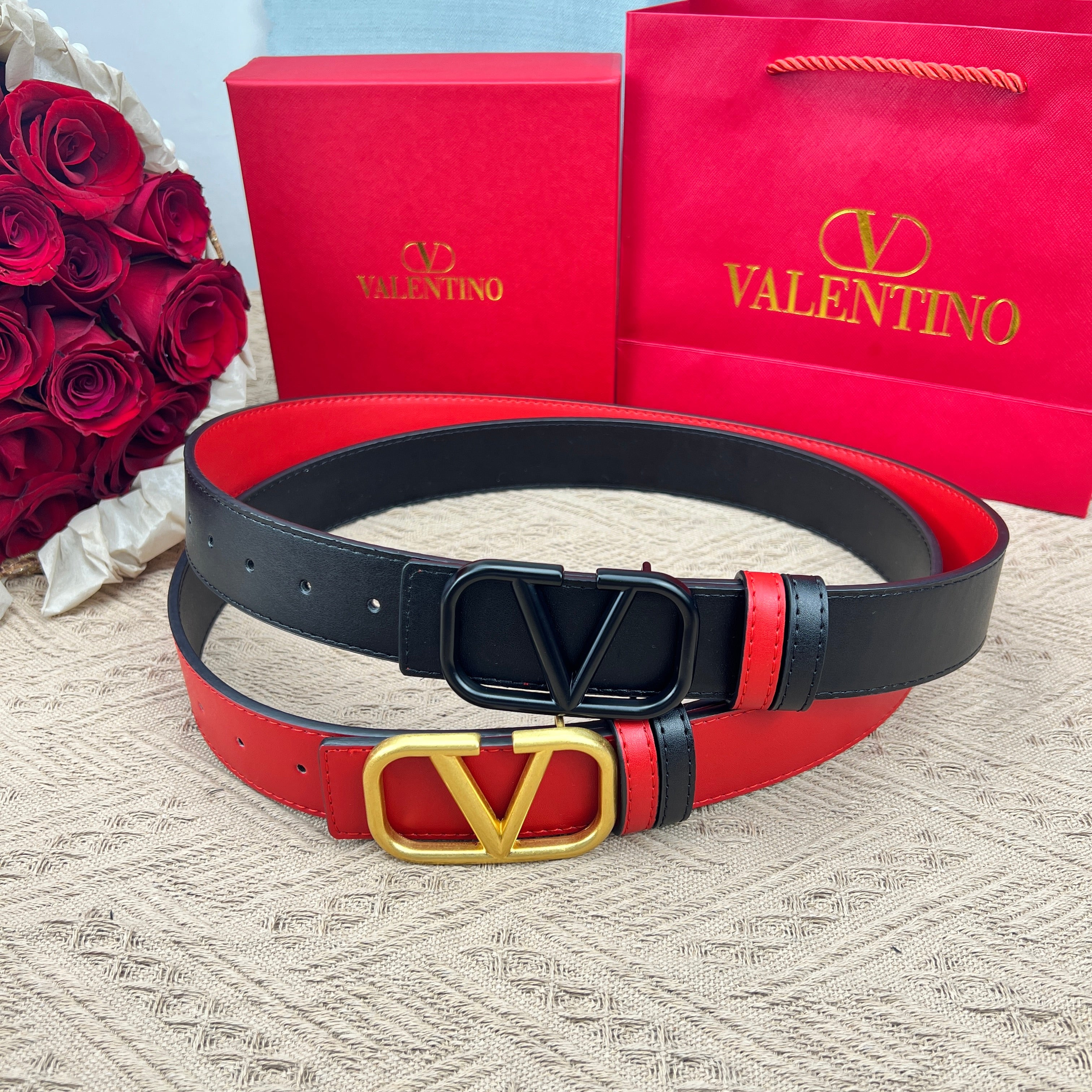 Valentino  VLT reversible  belts
