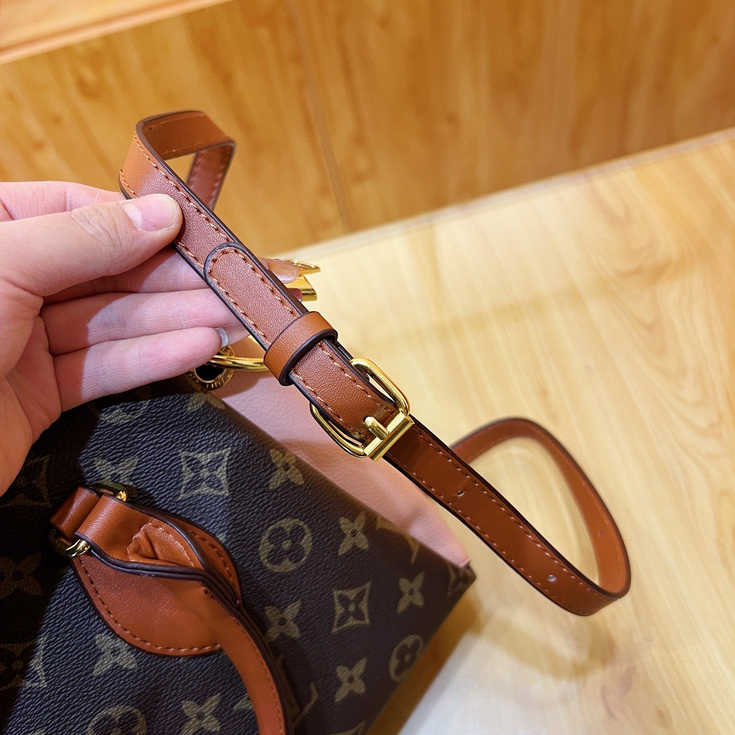 Louis vuitton handbag