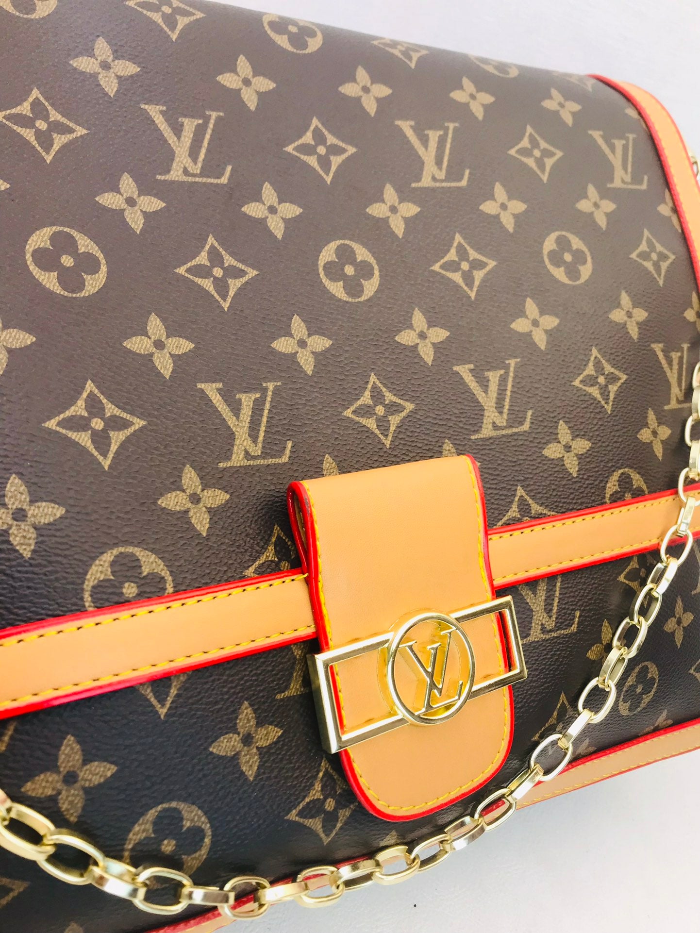 Louis vuitton handbag