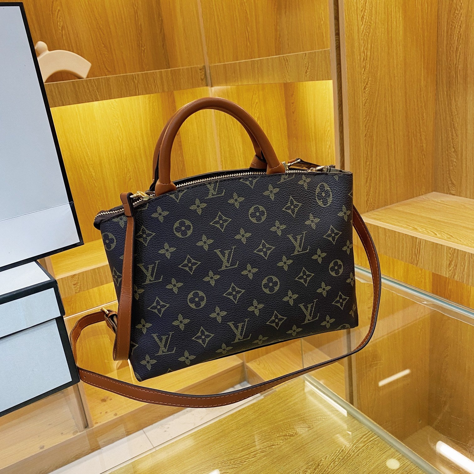 Louis vuitton handbag