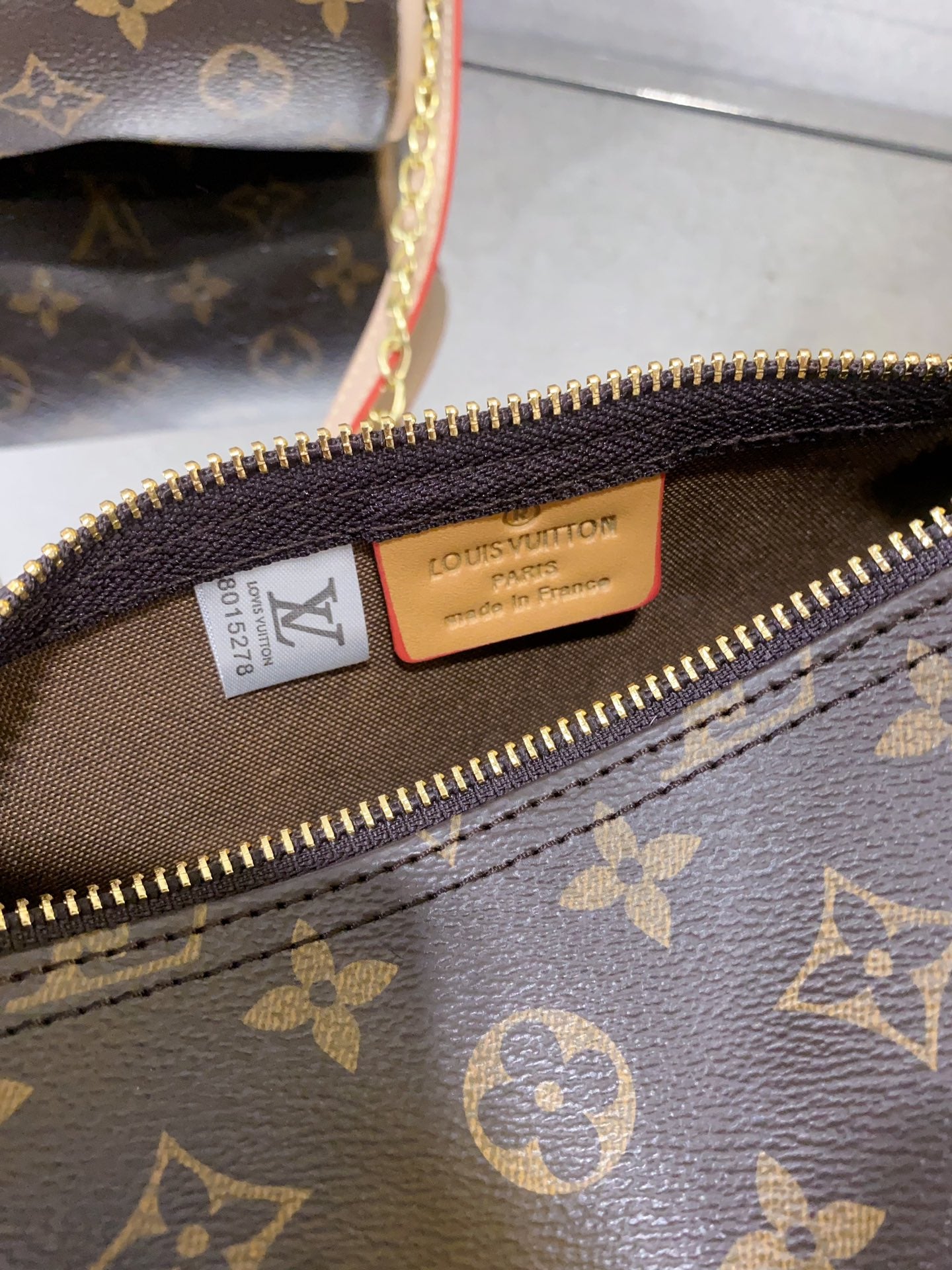 Louis vuitton handbag