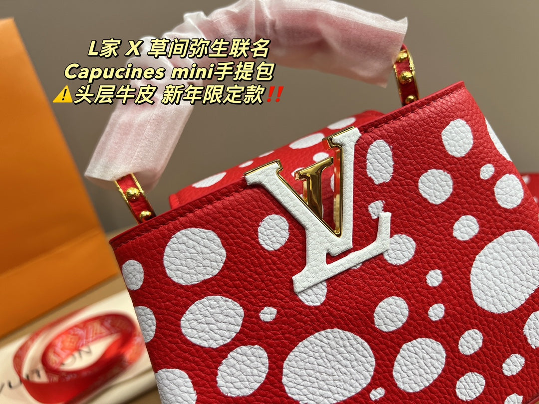 Louis Vuitton Capucines Handbag( 20cm)