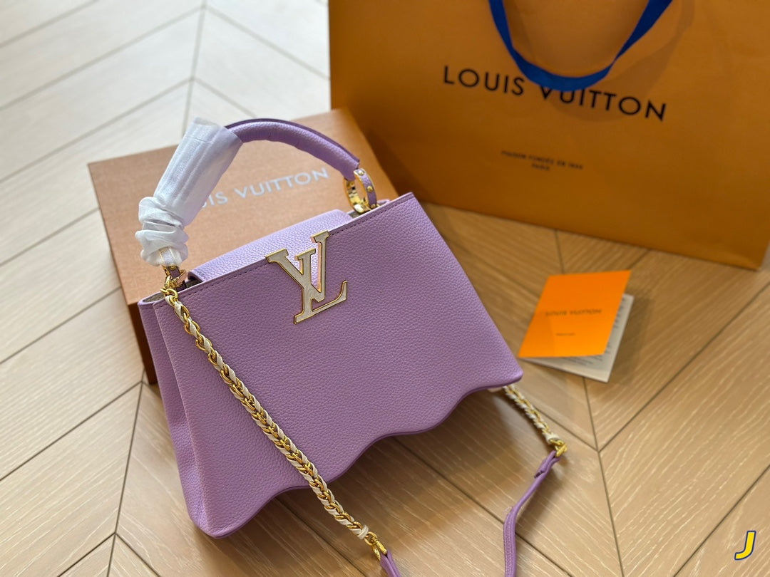 Louis Vuitton Capucines Handbag( 27cm and 20cm)