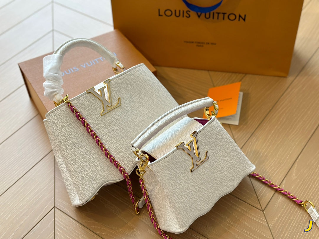 Louis Vuitton Capucines Handbag( 27cm and 20cm)