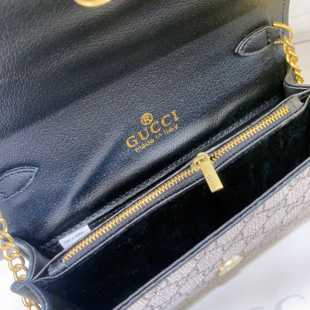 Gucci Handbags