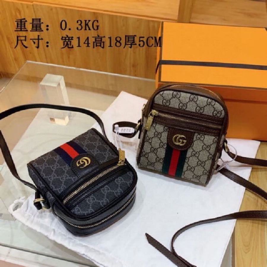 Gucci Handbags (unisex) For men