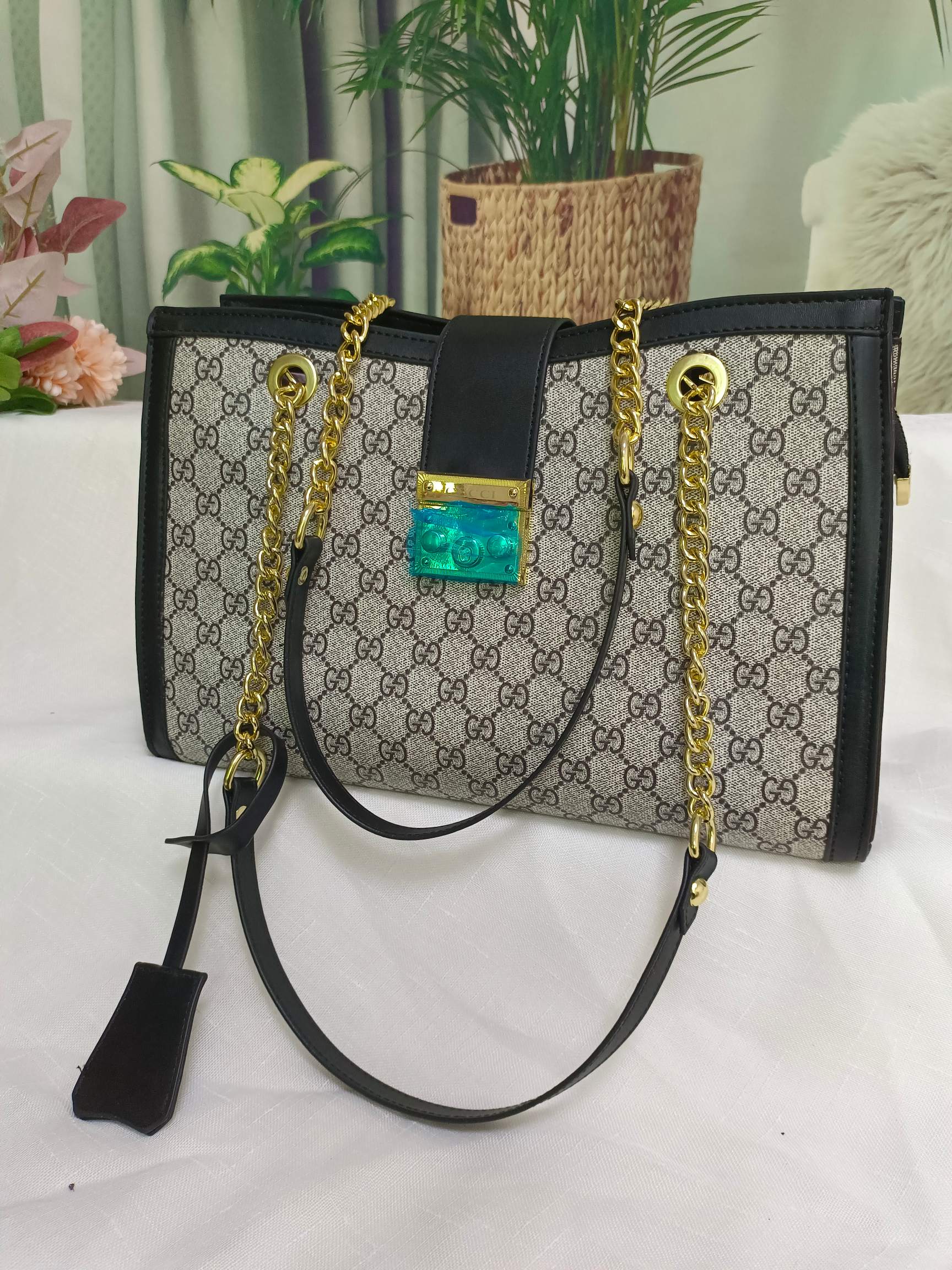 Gucci Handbags