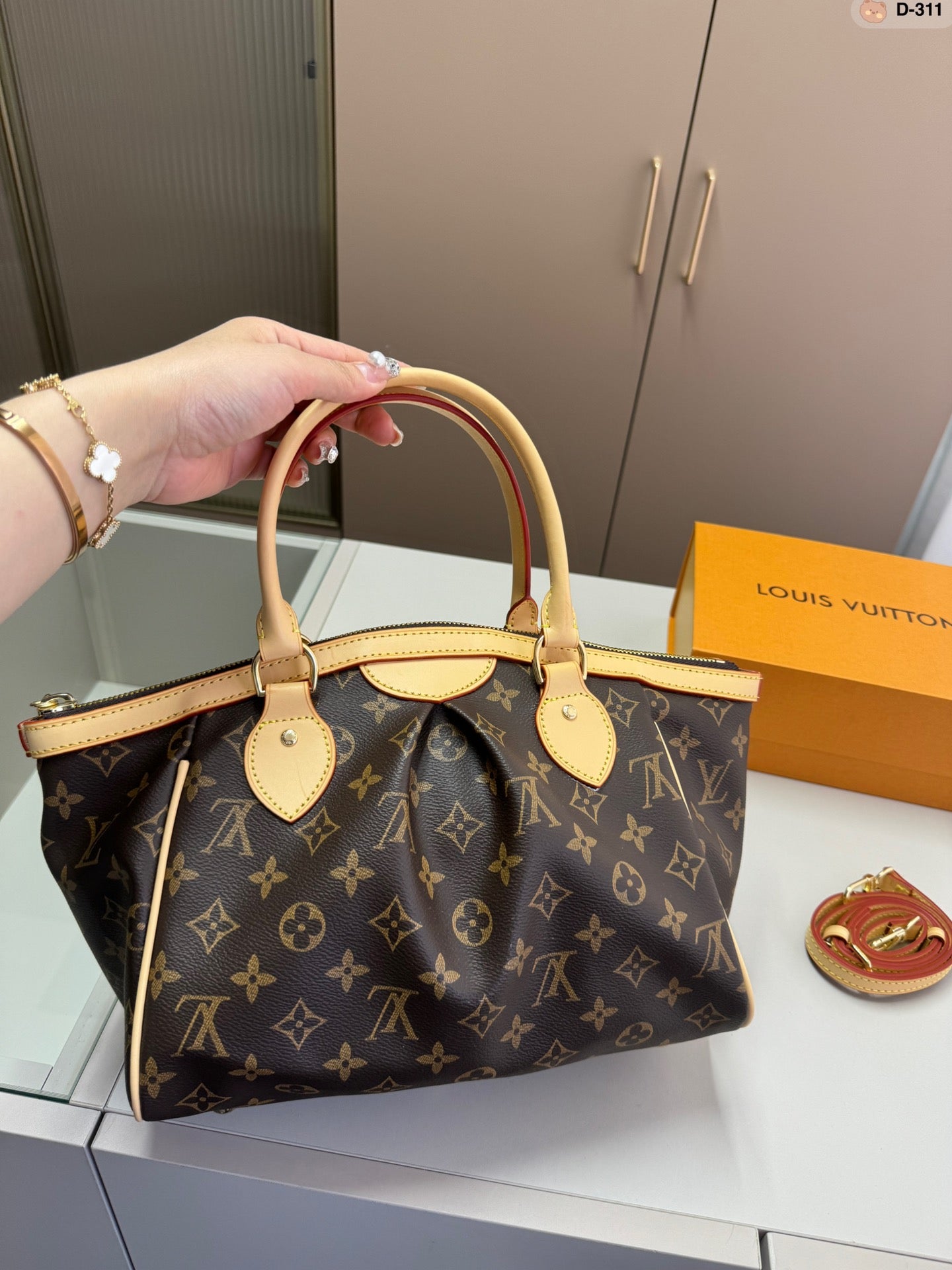 Louis vuitton handbags