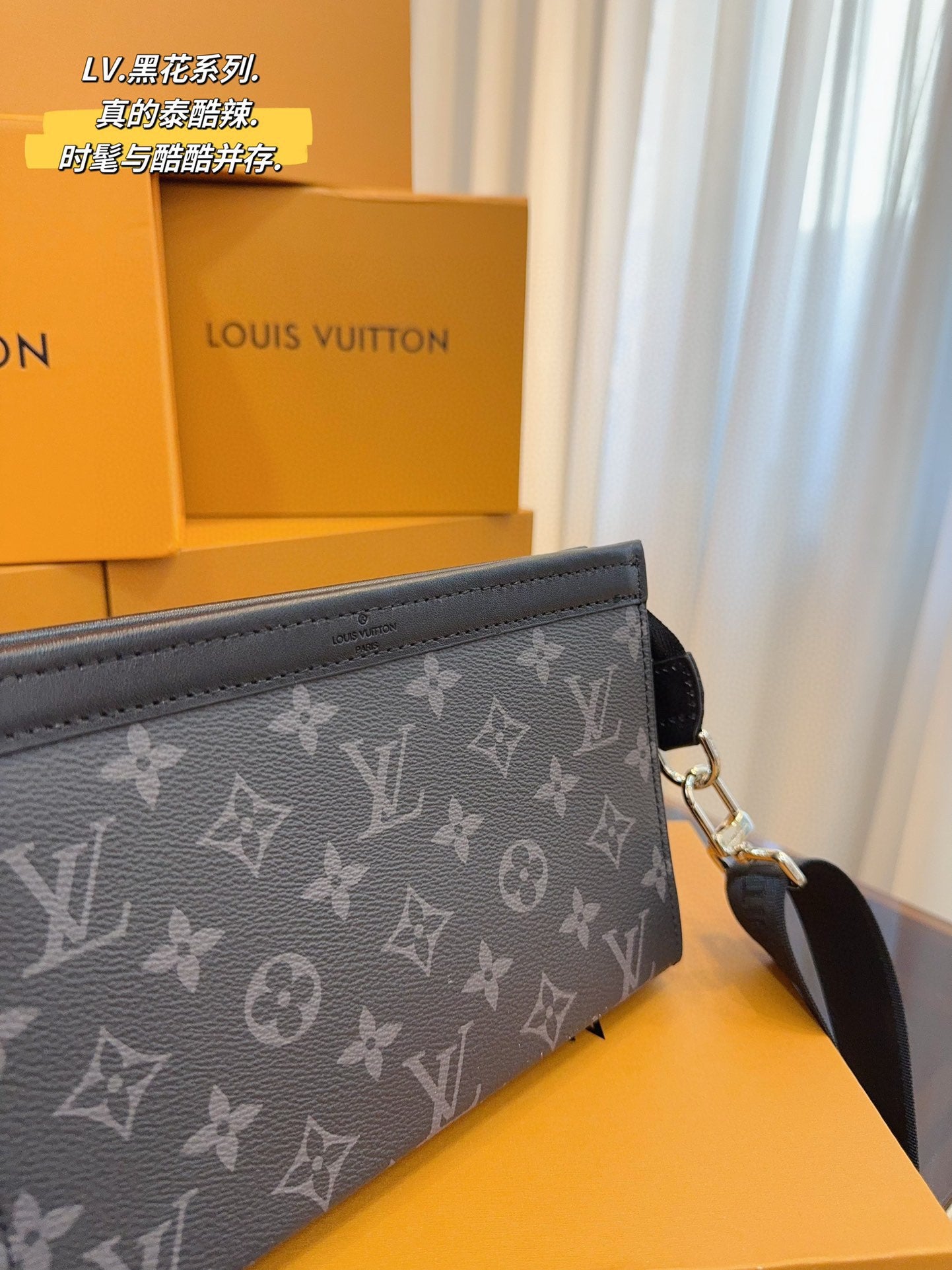 Louis vuitton handbags