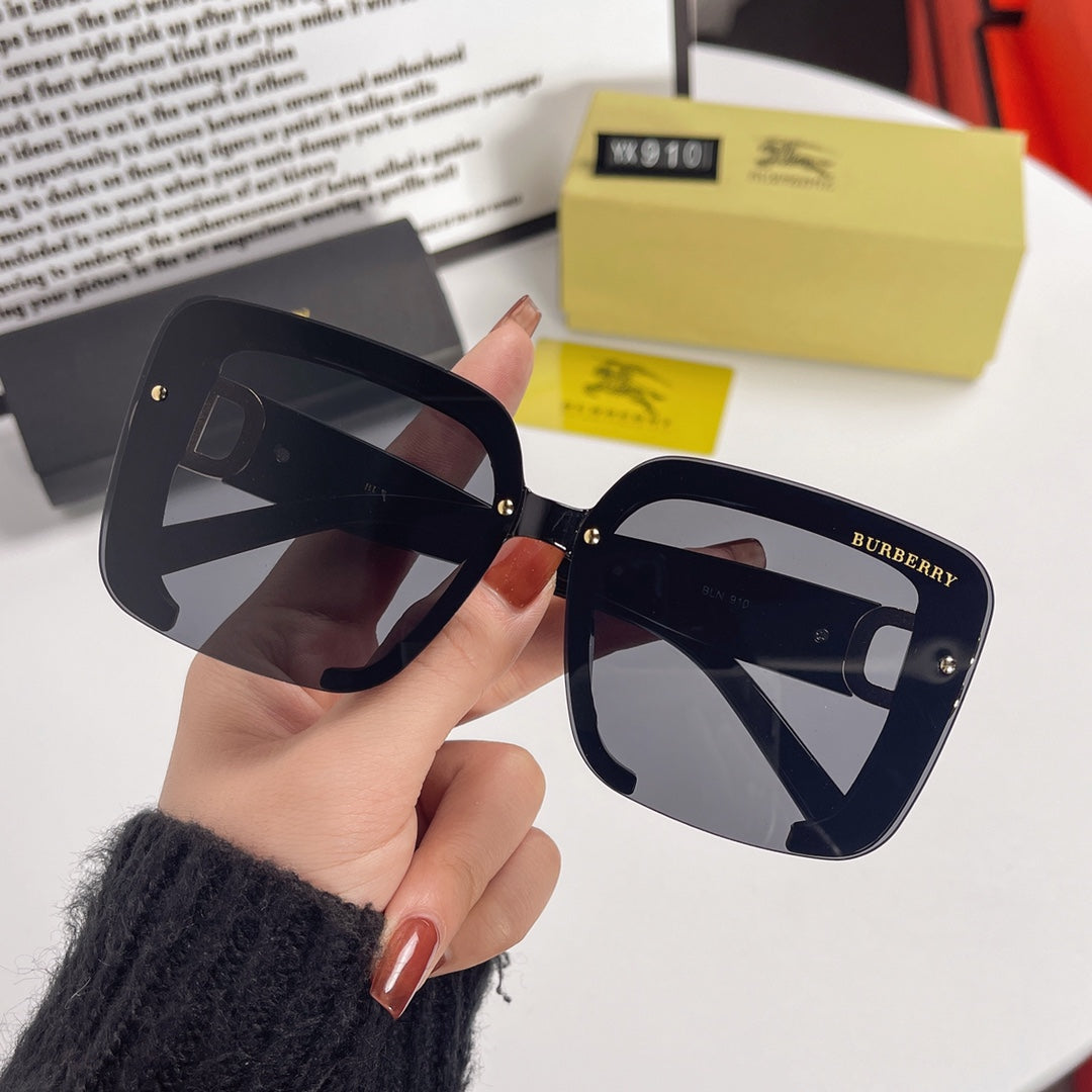 Burberry Sunglasses