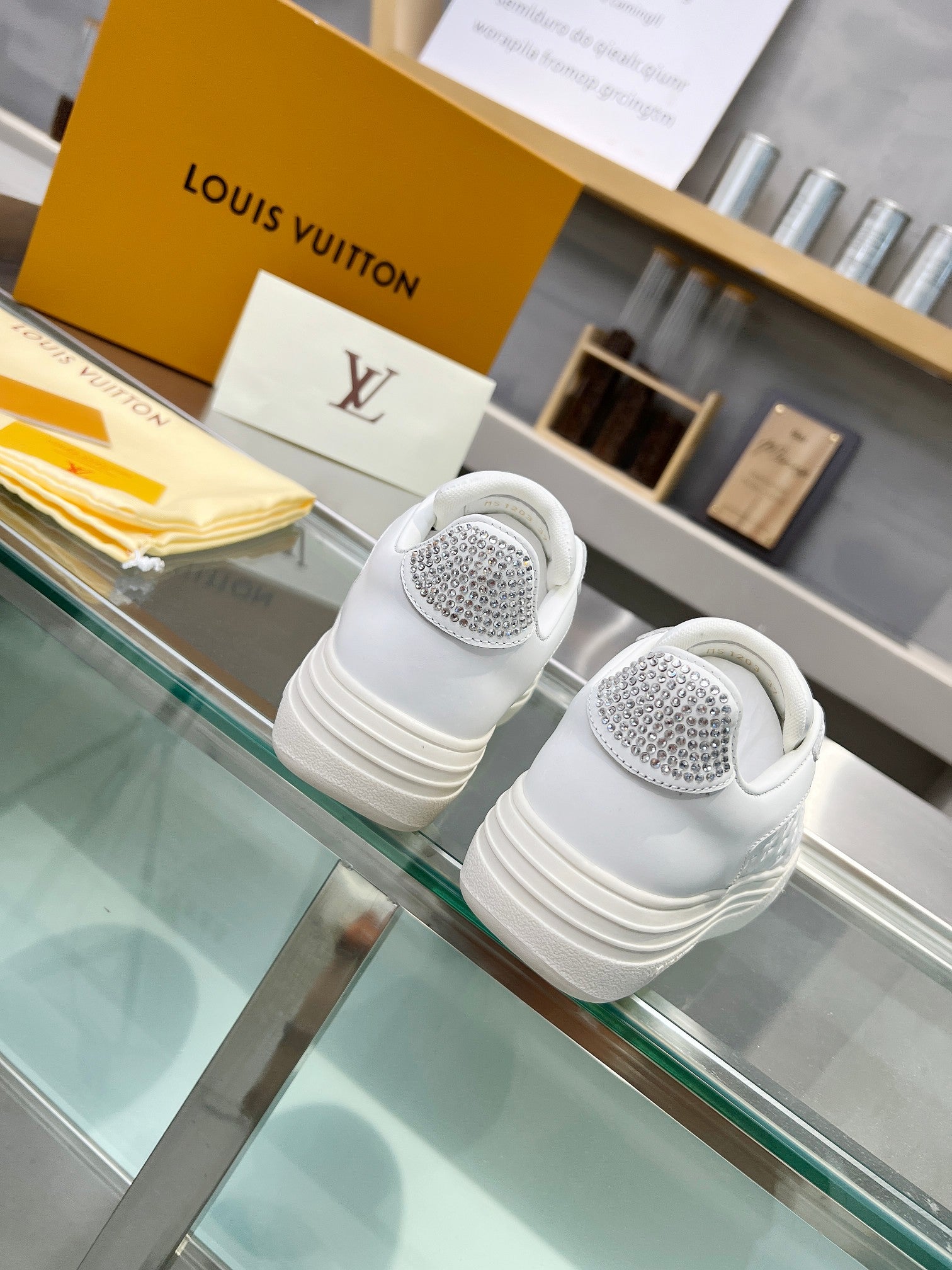 Louis Vuitton  Sneakers