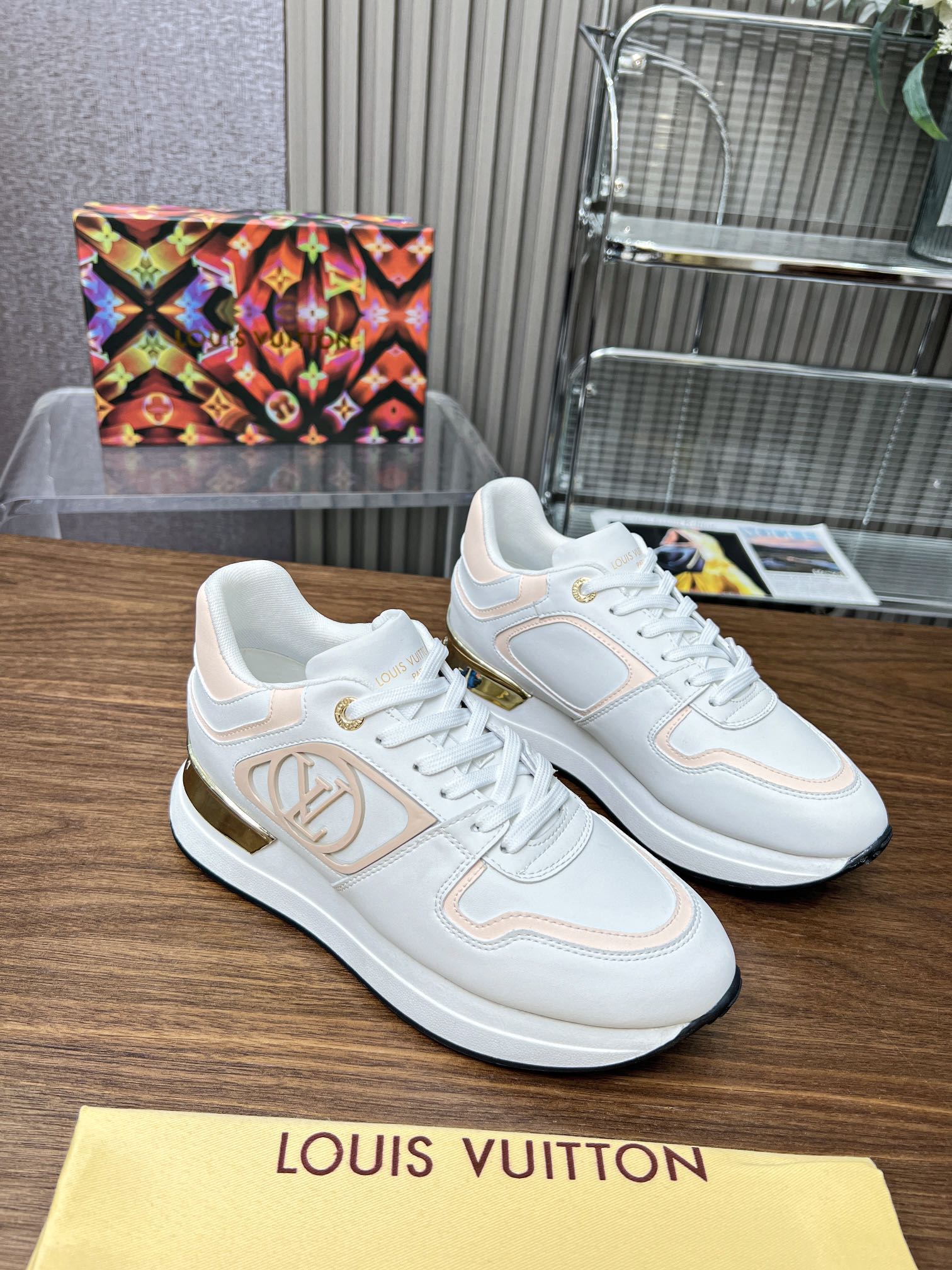 Louis Vuitton  Sneakers