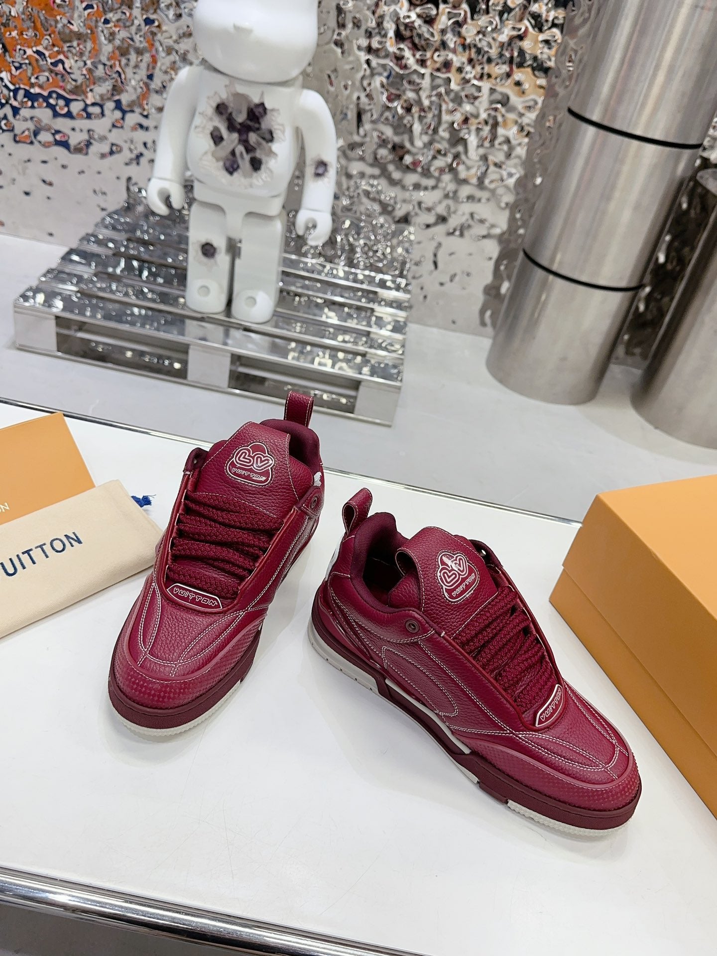 Louis Vuitton  Sneakers