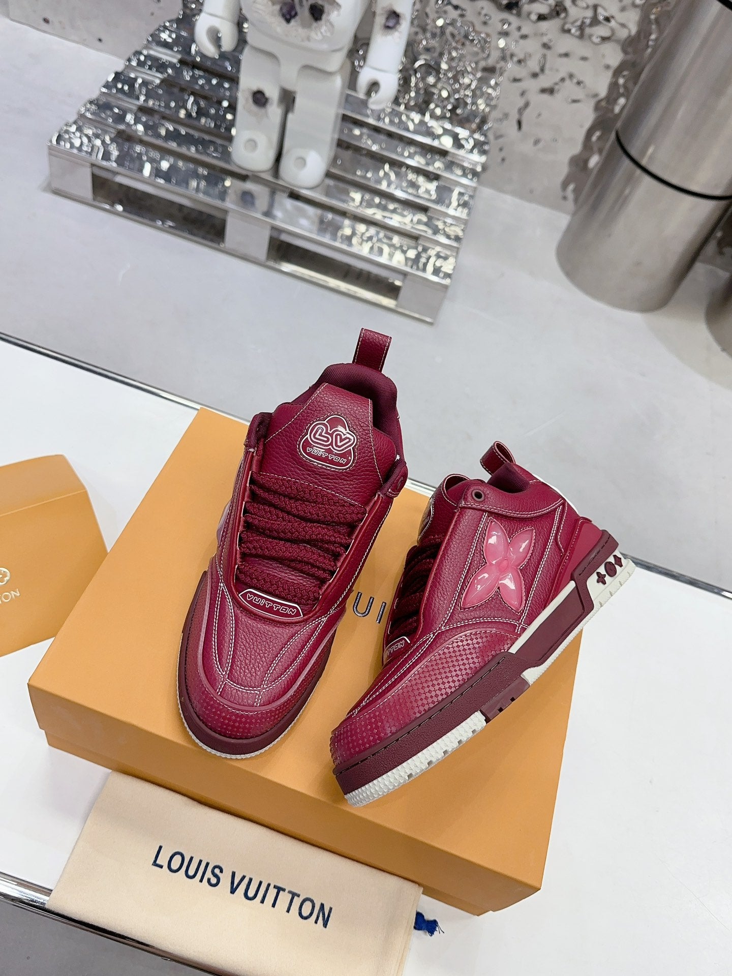 Louis Vuitton  Sneakers