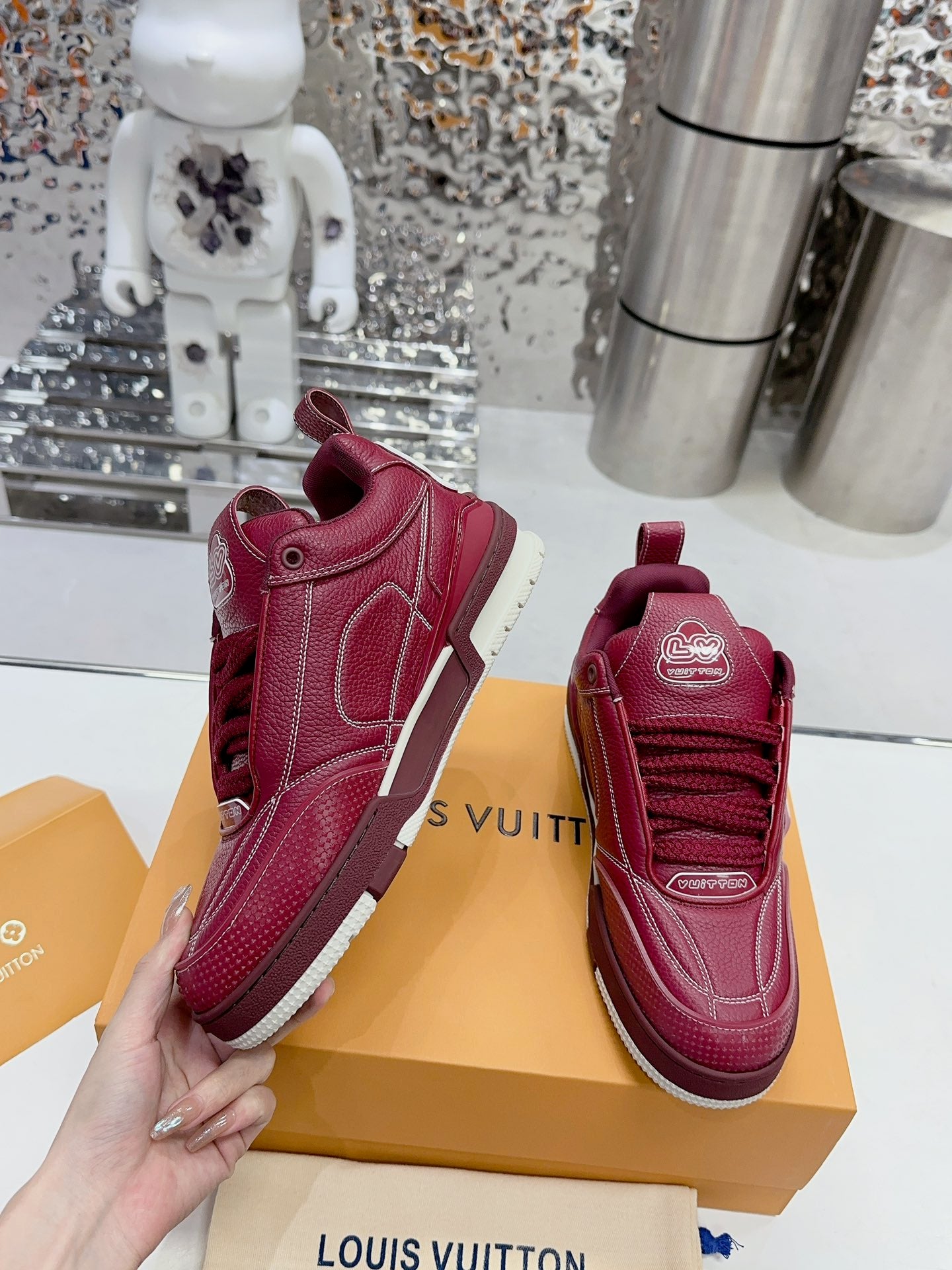 Louis Vuitton  Sneakers