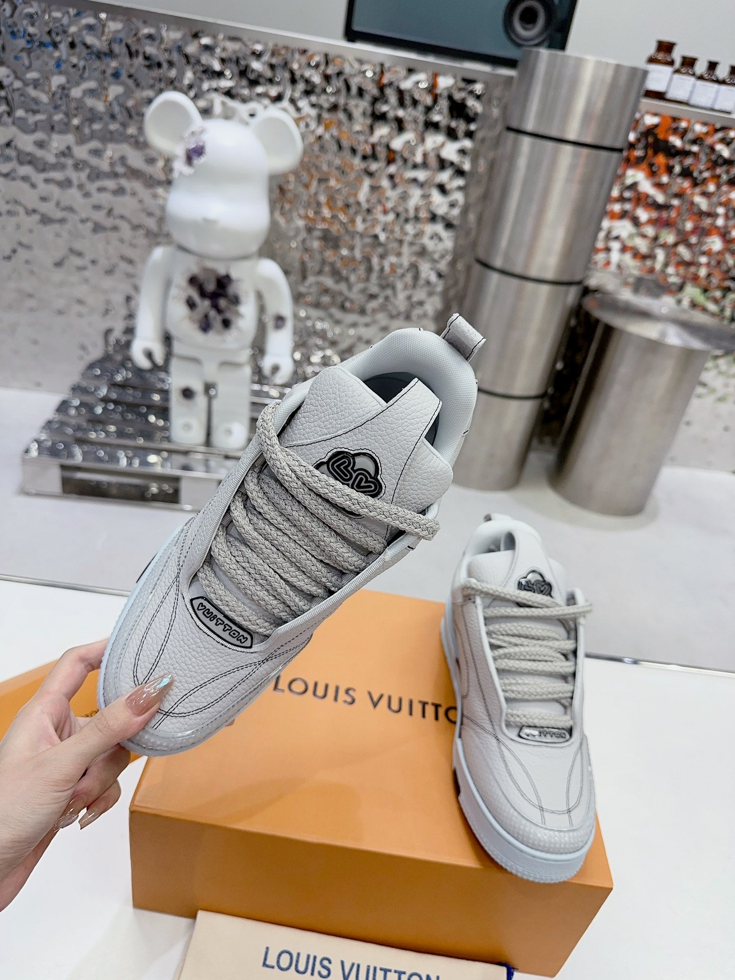 Louis Vuitton  Sneakers