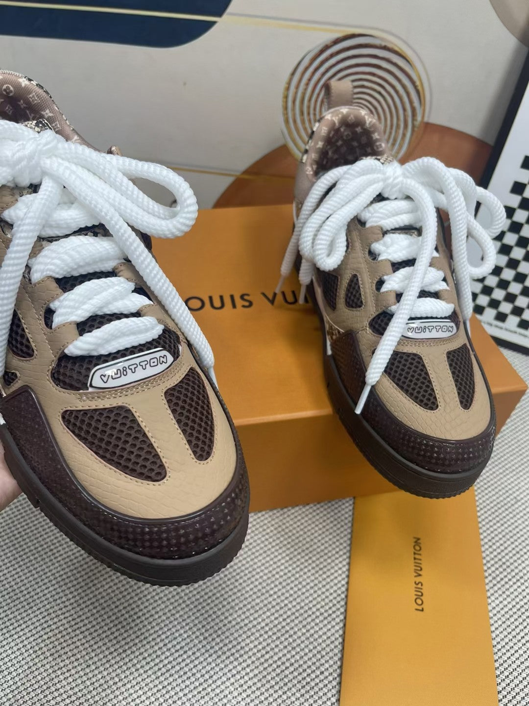 Louis Vuitton  Sneakers