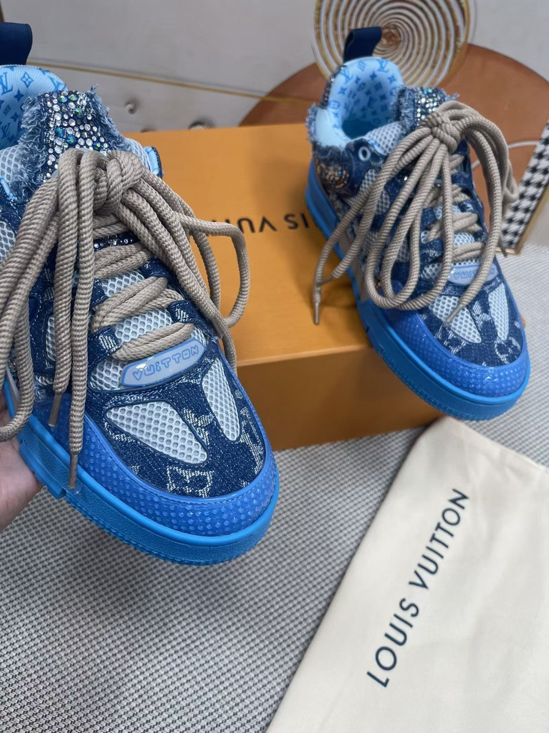 Louis Vuitton  Sneakers