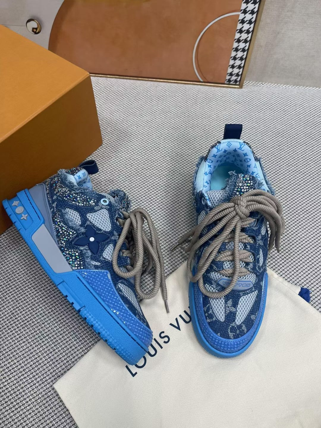 Louis Vuitton  Sneakers