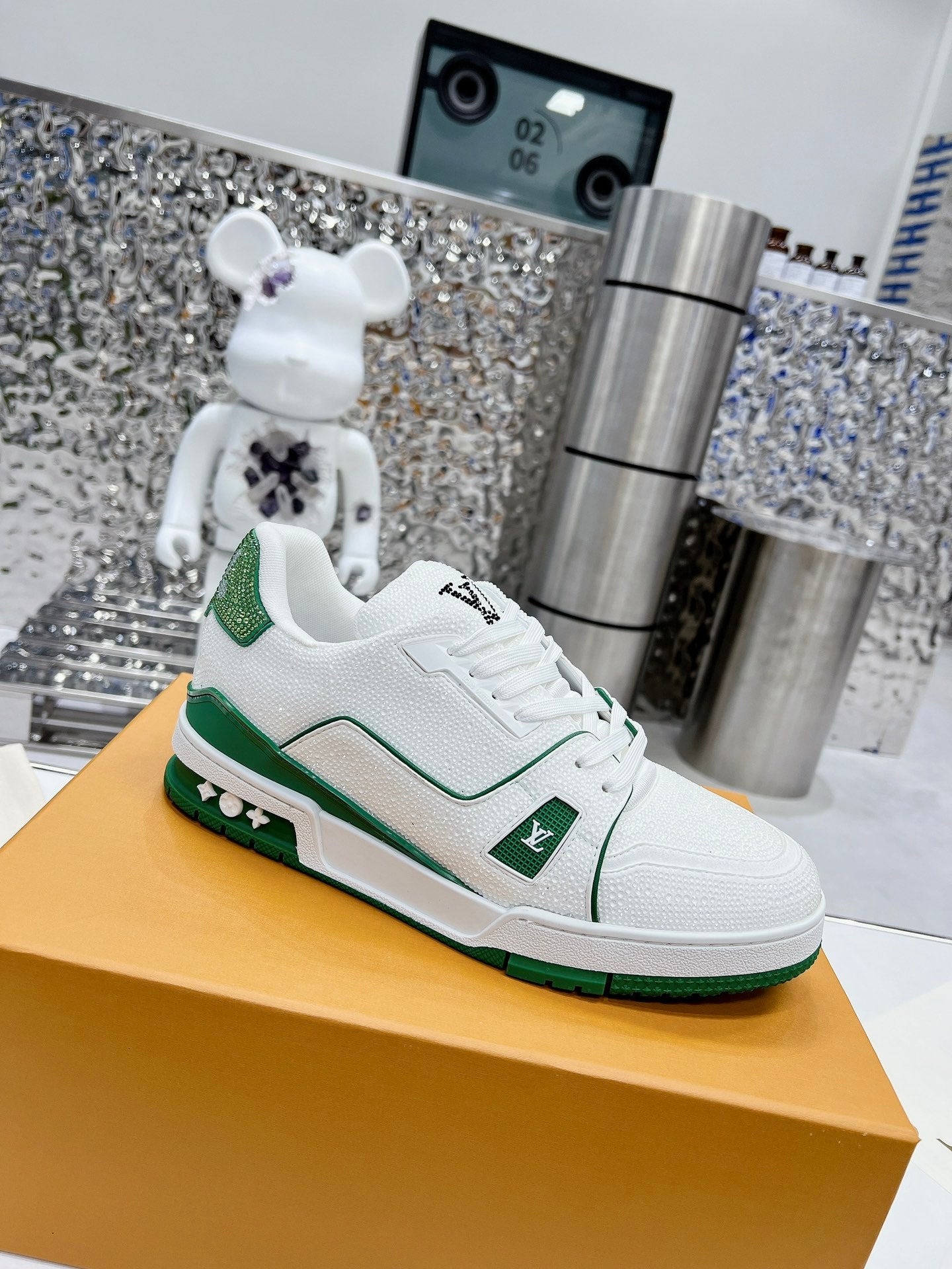 Louis Vuitton  Sneakers