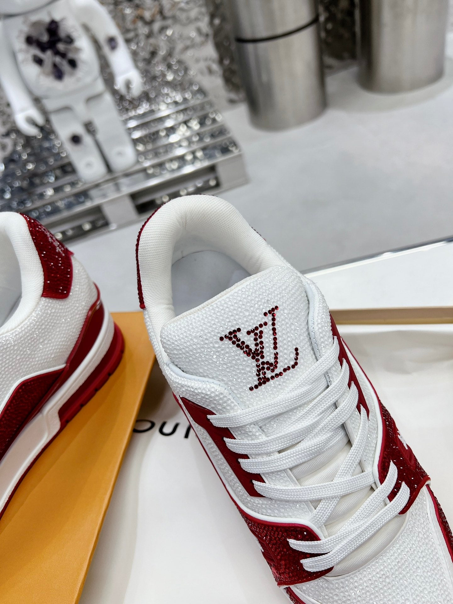 Louis Vuitton  Sneakers