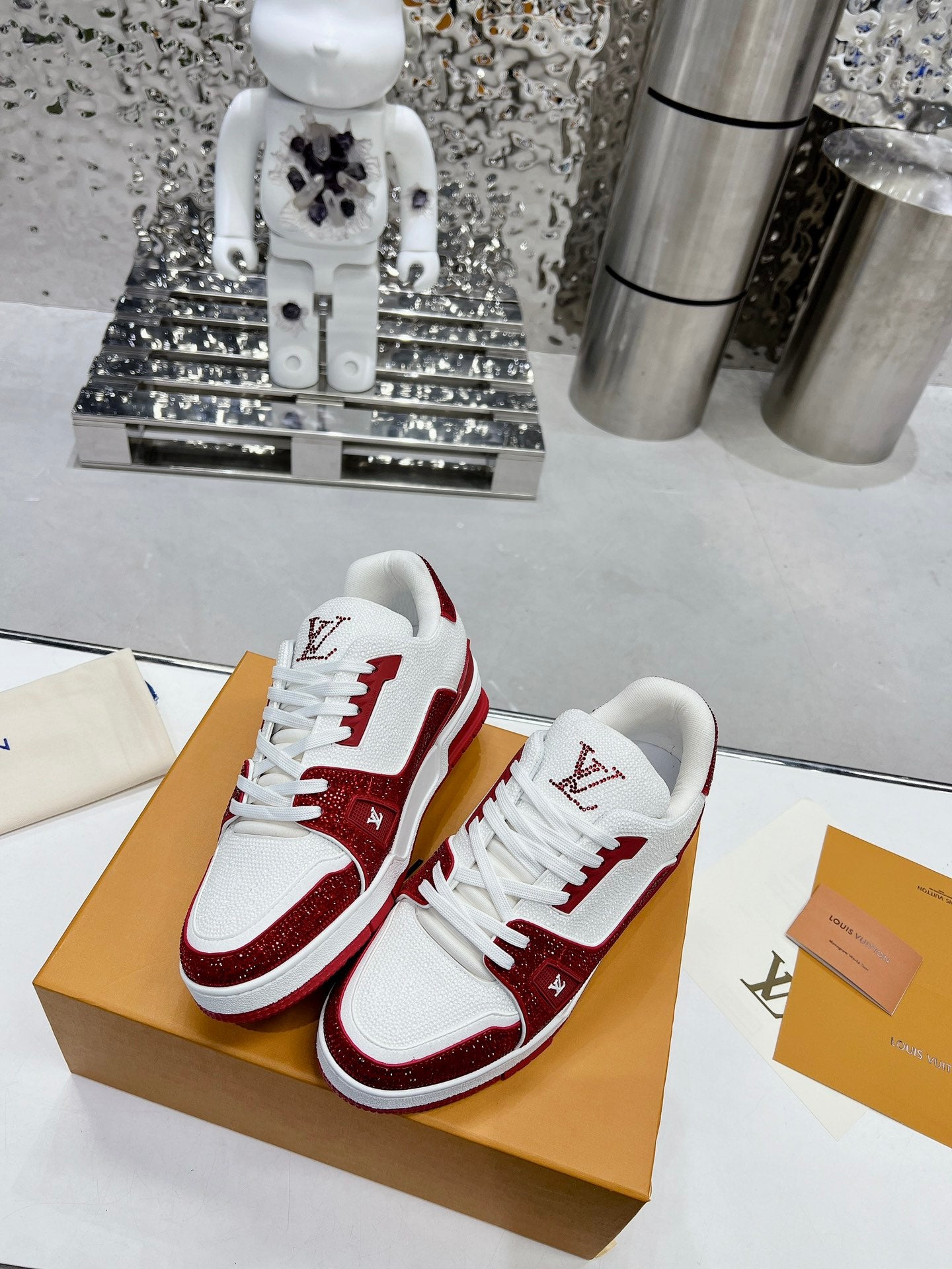 Louis Vuitton  Sneakers