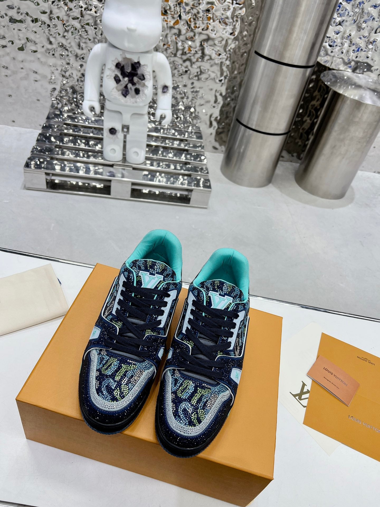 Louis Vuitton  Sneakers