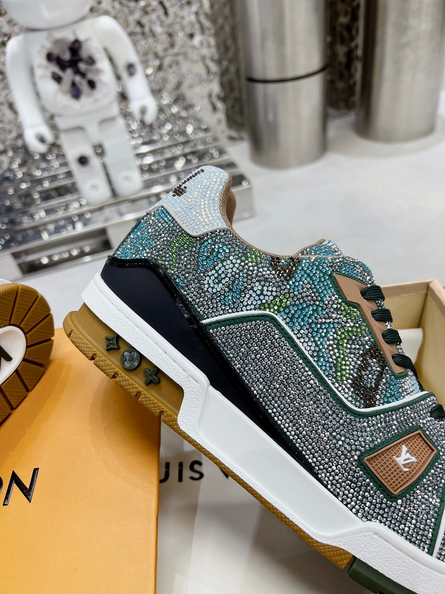 Louis Vuitton  Sneakers