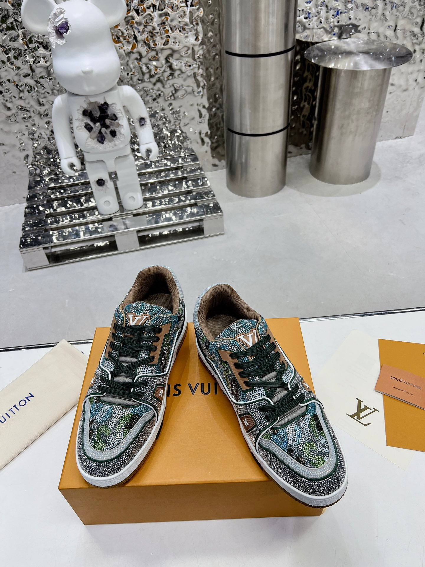 Louis Vuitton  Sneakers