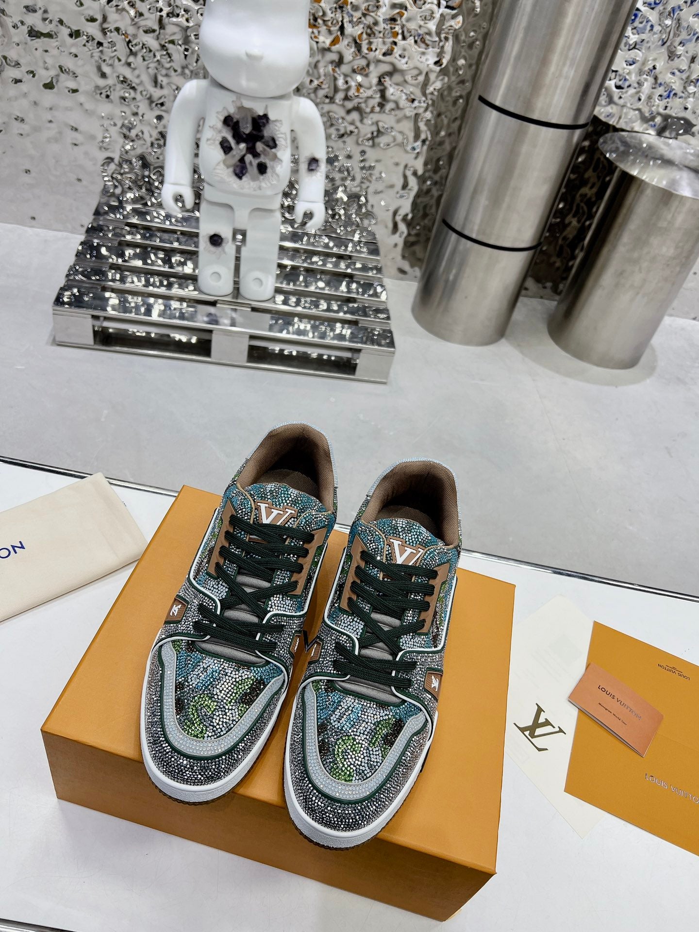 Louis Vuitton  Sneakers