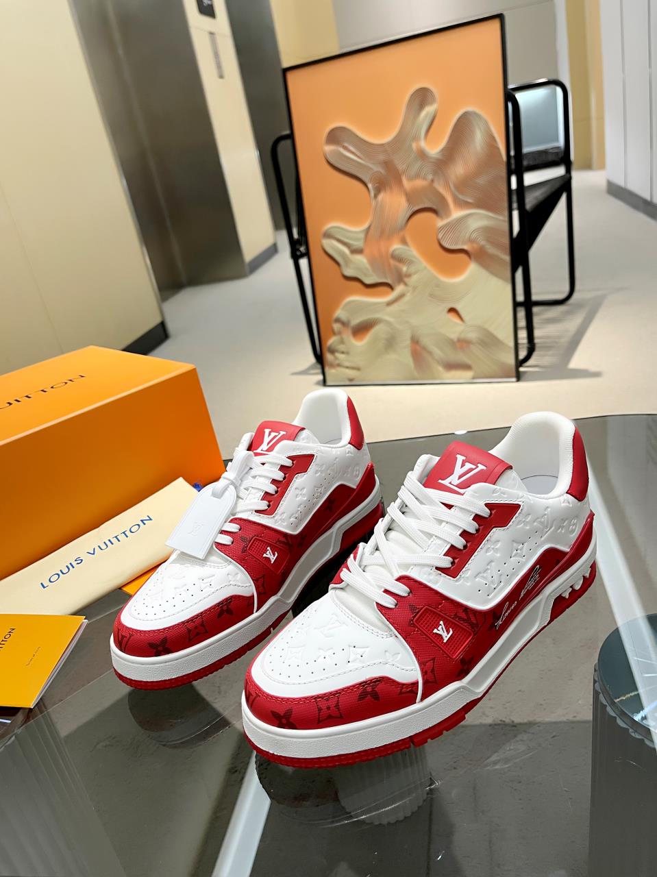 Louis Vuitton  Sneakers