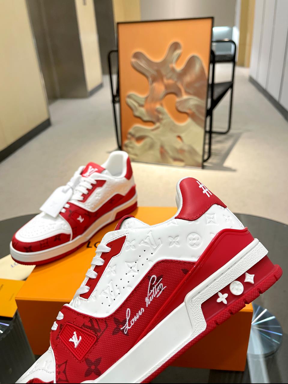 Louis Vuitton  Sneakers