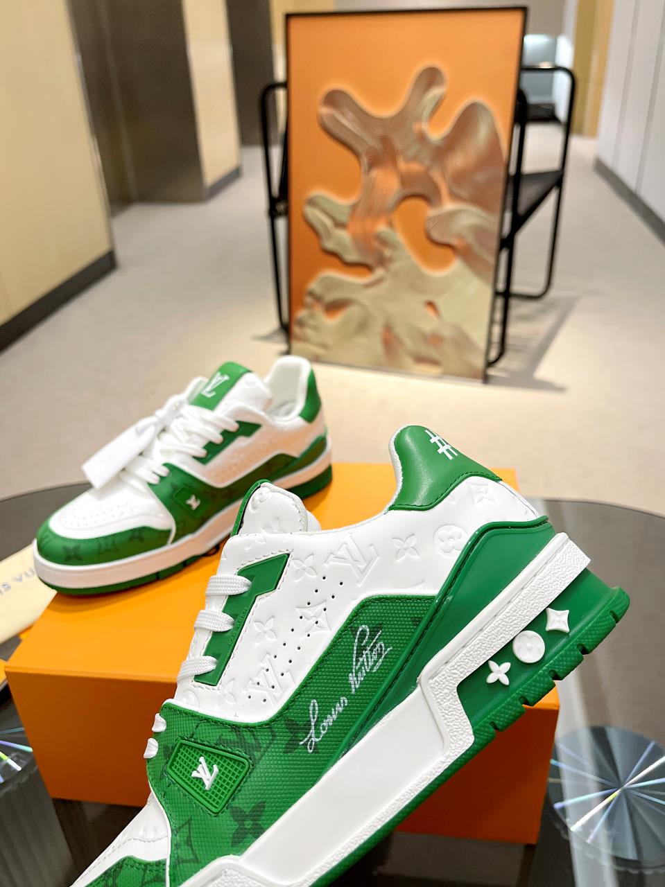 Louis Vuitton  Sneakers