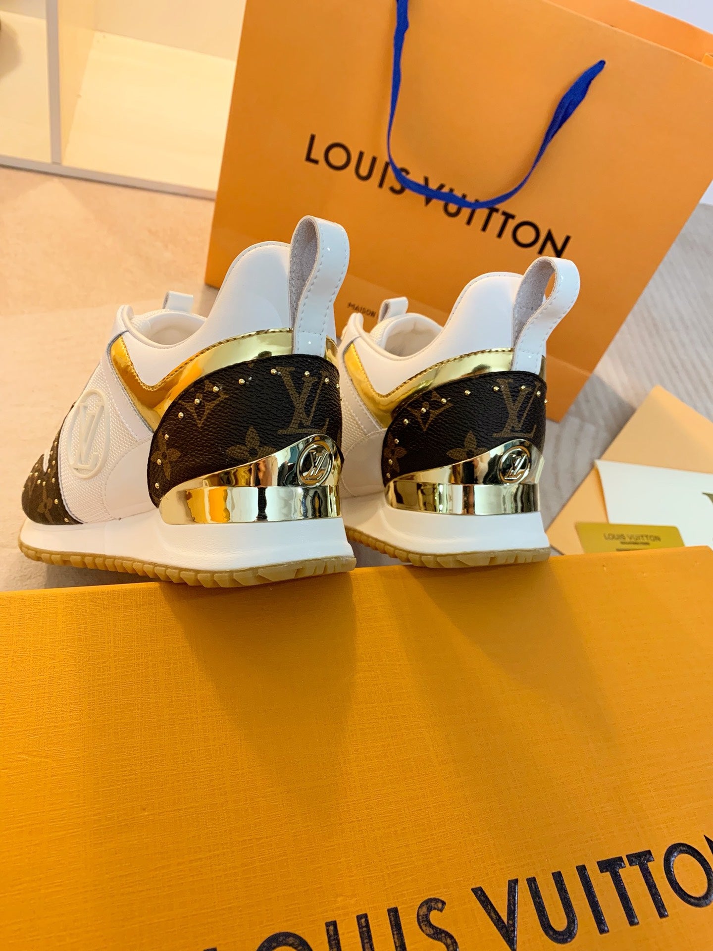 Louis Vuitton  Sneakers